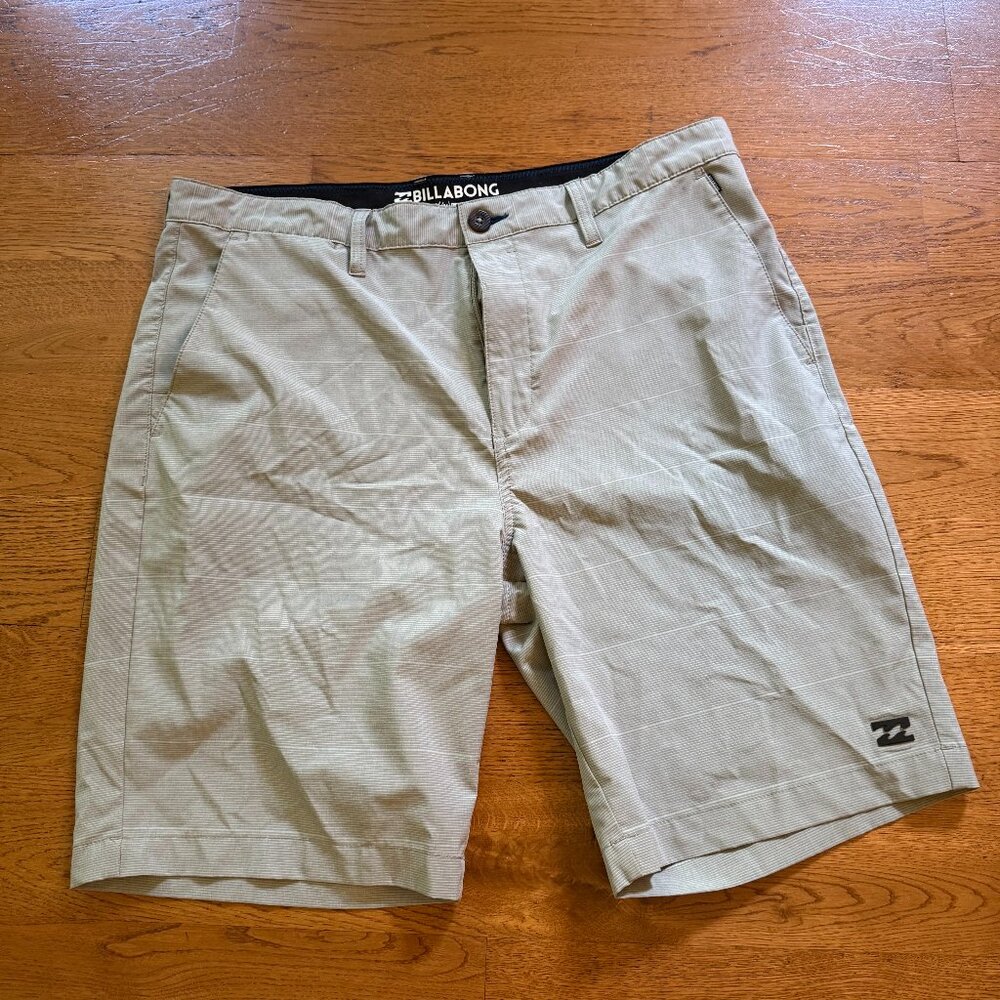 Billabong shorts